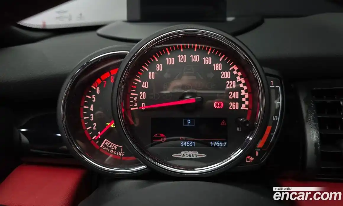 Mini Cooper Convertible 2020 2.0 гидро в Москве № 223743, фото 8