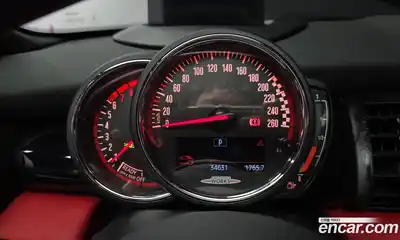 Mini Cooper Convertible 2020 2.0 гидро в Москве № 223743, миниатюра 8