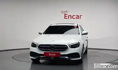 Mercedes-Benz E-Class 2021 2.0 гидро, миниатюра 2