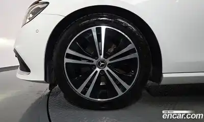 Mercedes-Benz E-Class 2021 2.0 гидро, миниатюра 4