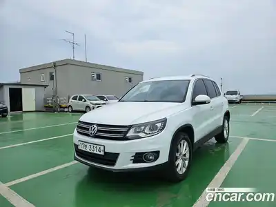 Volkswagen Tiguan 2014 2.0 гидро в Москве № 226616, миниатюра 2