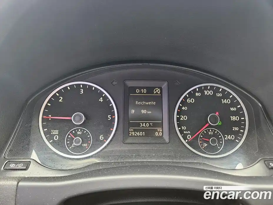 Volkswagen Tiguan 2014 2.0 гидро в Москве № 226616, фото 9