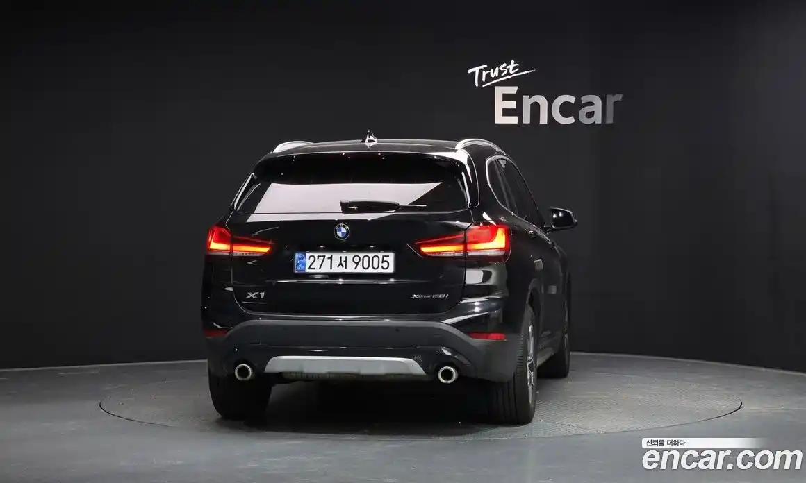 BMW X1 2021 2.0 гидро в Москве № 229075, фото 4