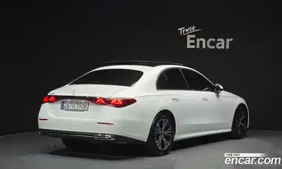 Mercedes-Benz E-Class 2025 2.0 гидро в Москве № 229352, миниатюра 2