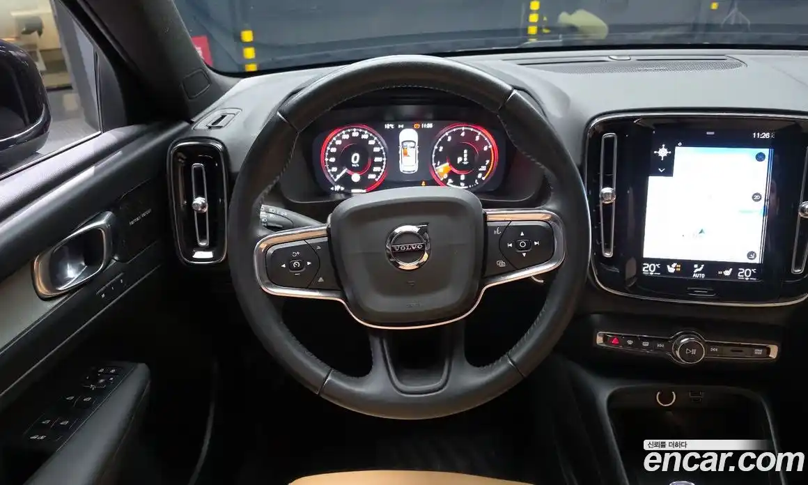 Volvo XC40 2020 2.0 гидро в Москве № 230639, фото 13