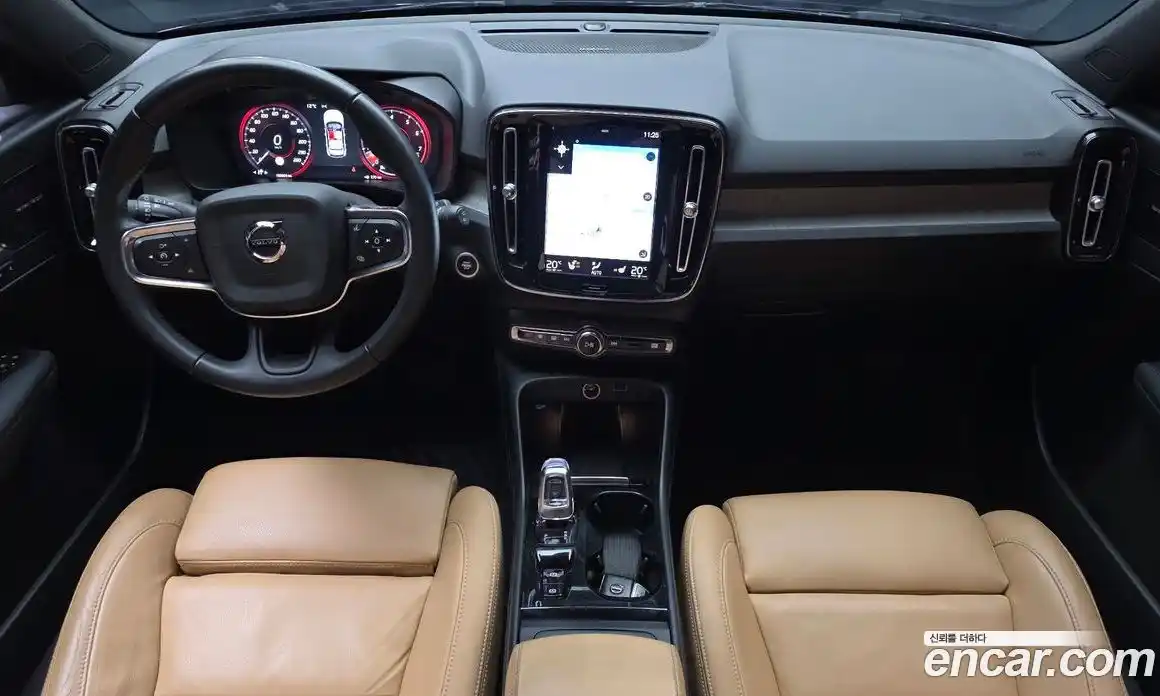 Volvo XC40 2020 2.0 гидро в Москве № 230639, фото 7