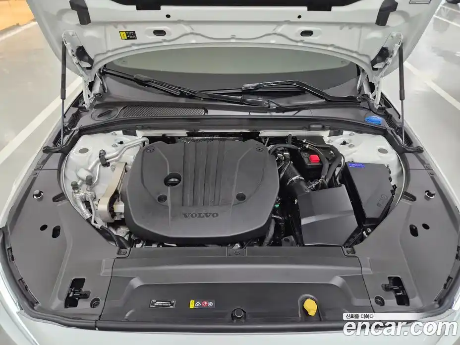 Volvo S90 2024 2.0 гидро в Москве № 230844, фото 6