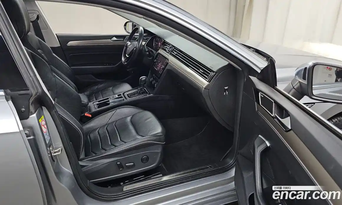 Volkswagen Arteon 2020 2.0 гидро в Москве № 232253, фото 10