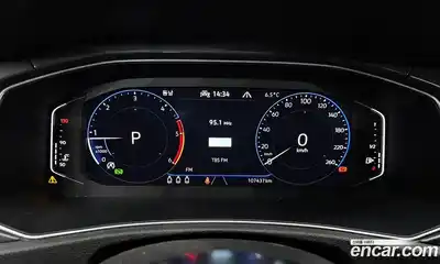 Volkswagen T-Roc 2021 2.0 гидро в Москве № 232263, миниатюра 8