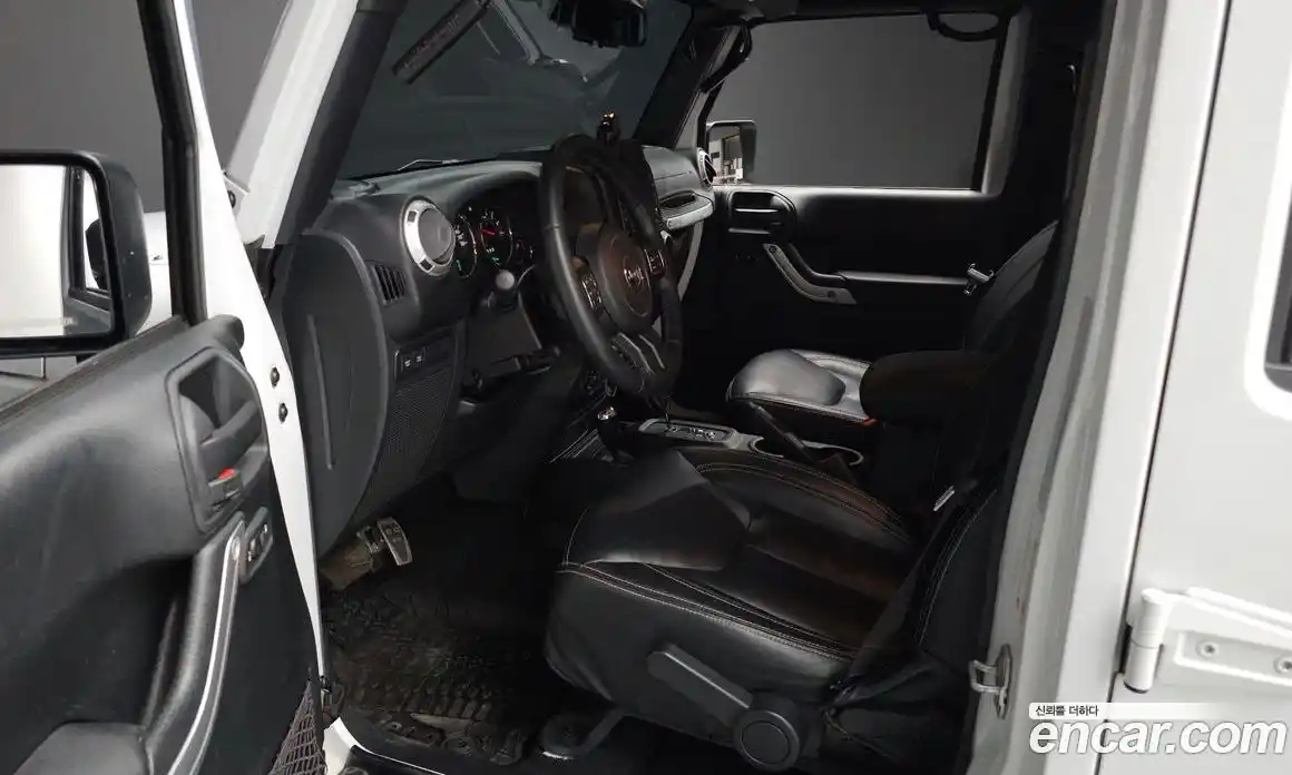 Jeep Wrangler 2016 3.6 гидро в Москве № 232322, фото 11