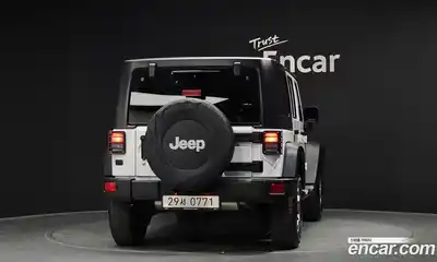 Jeep Wrangler 2016 3.6 гидро в Москве № 232322, миниатюра 4