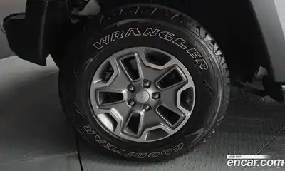 Jeep Wrangler 2016 3.6 гидро в Москве № 232322, миниатюра 5