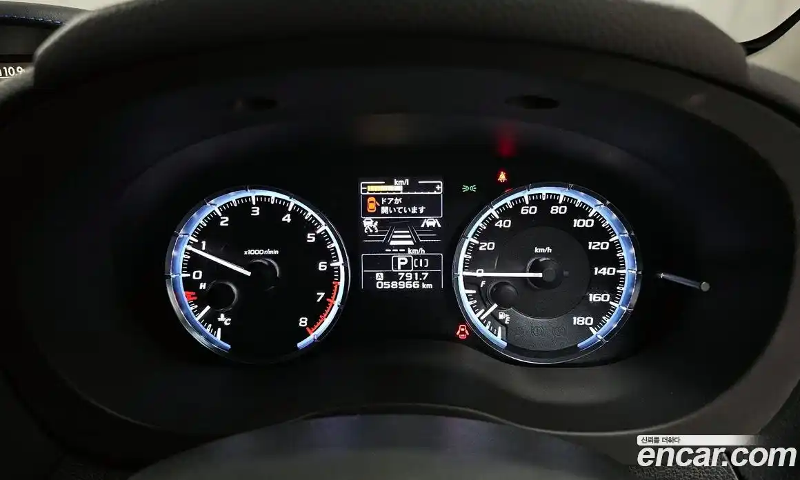 Subaru Levorg 2015 2.0 гидро в Москве № 236162, фото 8