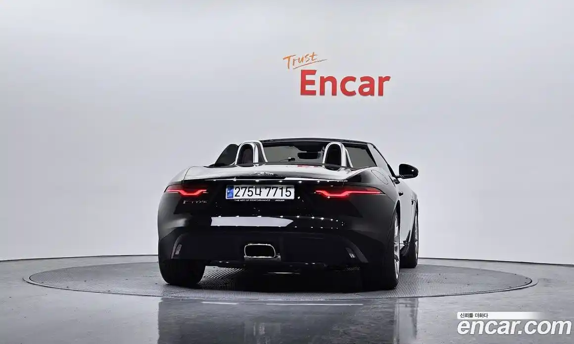 Jaguar F-Type 2023 2.0 гидро в Москве № 236298, фото 4