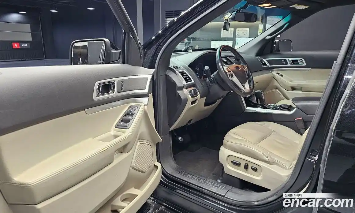 Ford Explorer 2014 2.0 гидро в Москве № 255626, фото 11