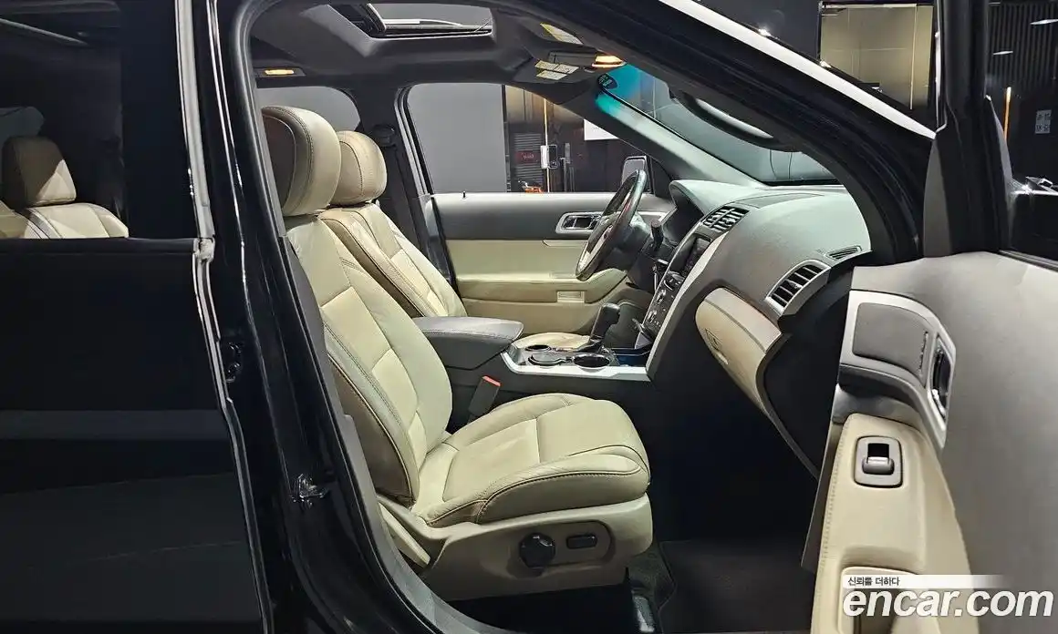 Ford Explorer 2014 2.0 гидро в Москве № 255626, фото 10