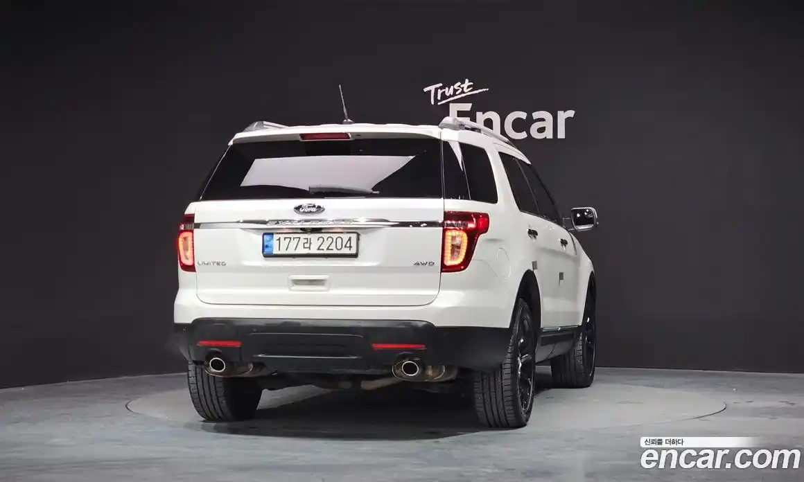 Ford Explorer 2015 3.5 гидро в Москве № 255638, фото 4