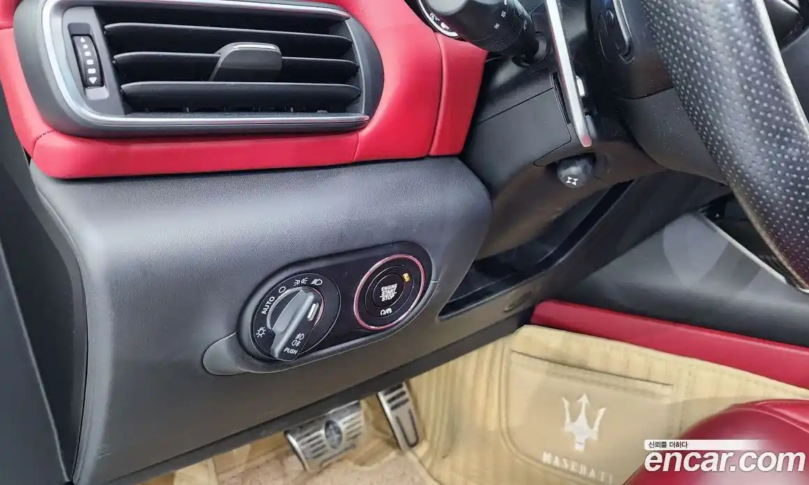 Maserati Levante 2017 3.0 гидро в Москве № 255909, фото 14