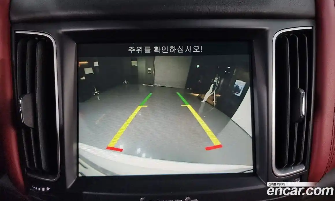 Maserati Levante 2017 3.0 гидро в Москве № 255909, фото 16