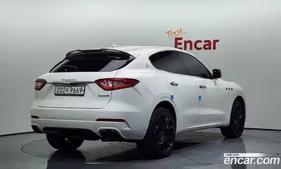 Maserati Levante 2017 3.0 гидро в Москве № 255909, миниатюра 2