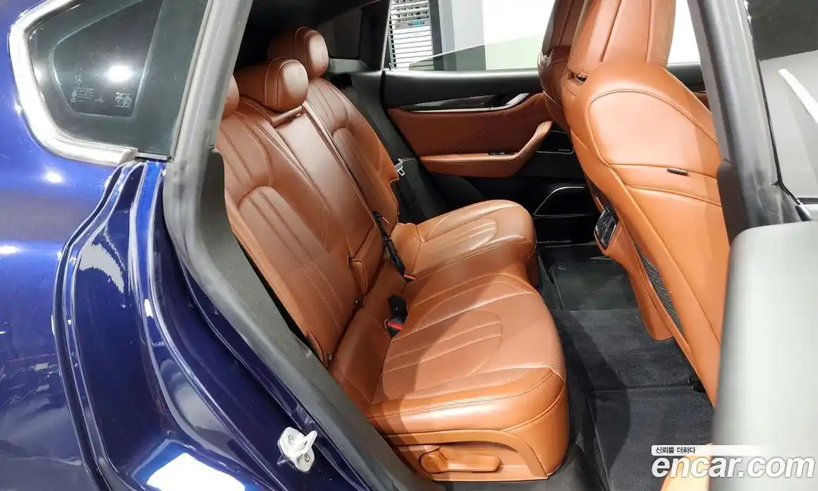 Maserati Levante 2019 3.0 гидро в Москве № 255922, фото 12