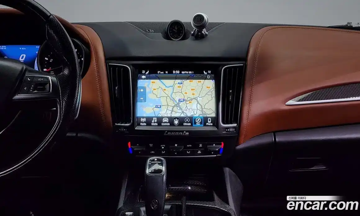 Maserati Levante 2019 3.0 гидро в Москве № 255922, фото 14