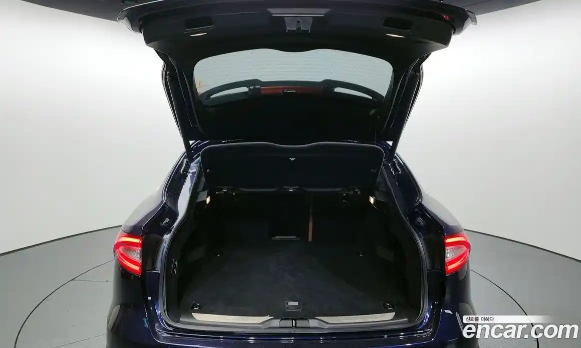 Maserati Levante 2019 3.0 гидро в Москве № 255922, фото 20