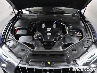 Maserati Levante 2020 3.0 гидро в Москве № 255992, миниатюра 6