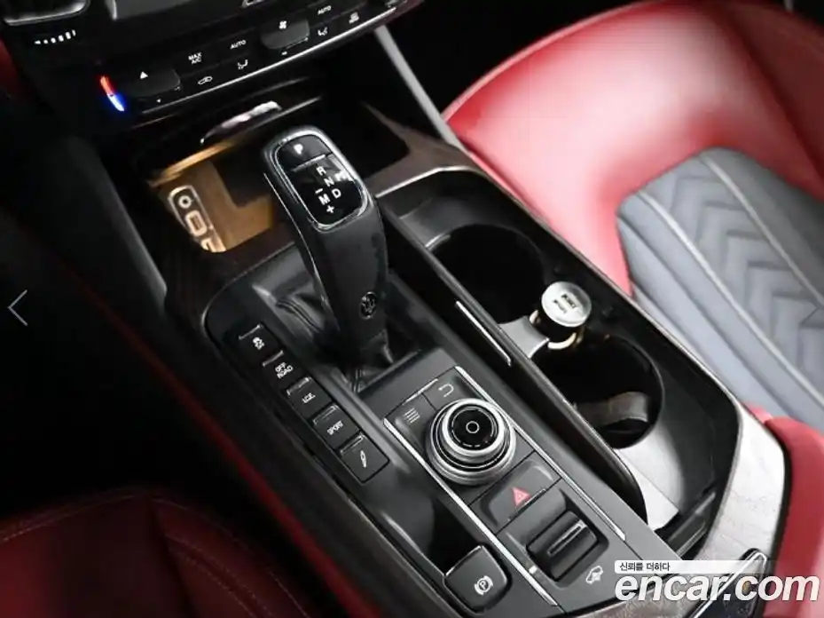 Maserati Levante 2020 3.0 гидро в Москве № 255992, фото 9