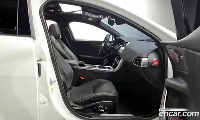 Jaguar XE 2020 2.0 гидро в Москве № 256046, миниатюра 10