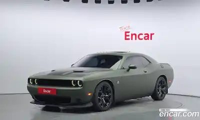 Dodge Challenger, 2016