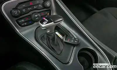 Dodge Challenger 2016 6.4 гидро в Москве № 256894, миниатюра 9