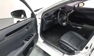Lexus ES 2017 2.5 гидро в Москве № 275657, миниатюра 12