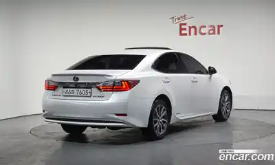 Lexus ES 2017 2.5 гидро в Москве № 275657, миниатюра 2