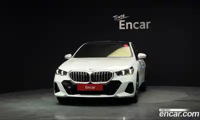 BMW 5-Series 2023 2.0 гидро в Москве № 280337, миниатюра 3