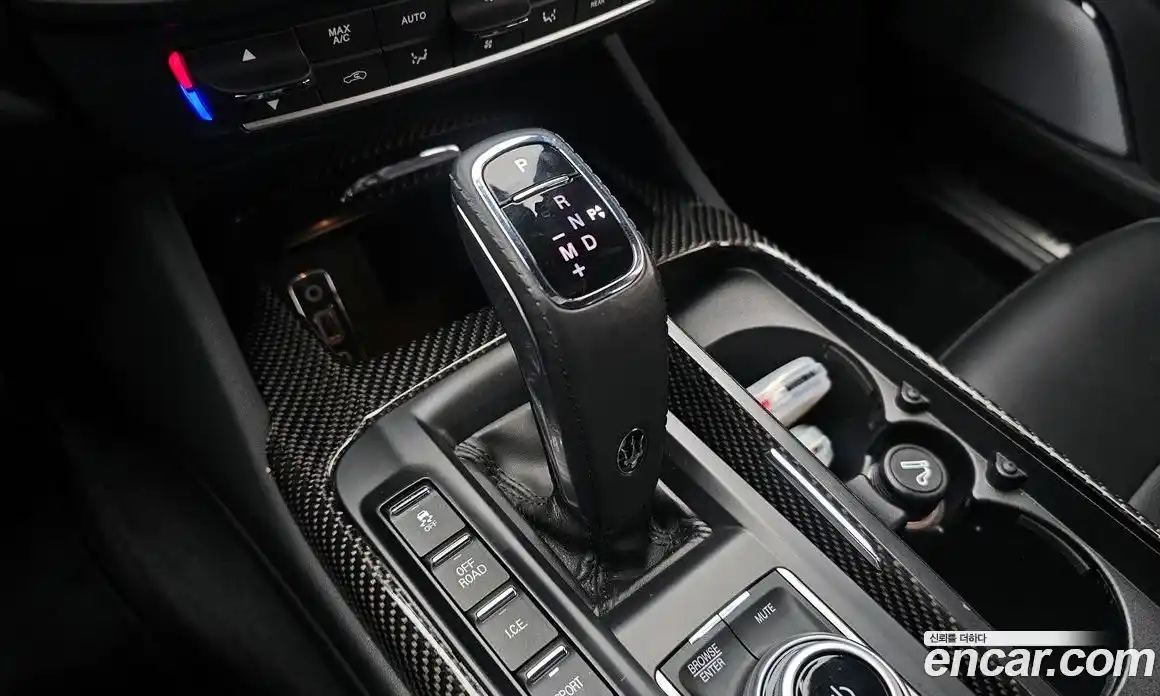 Maserati Levante 2022 3.0 гидро в Москве № 282745, фото 9