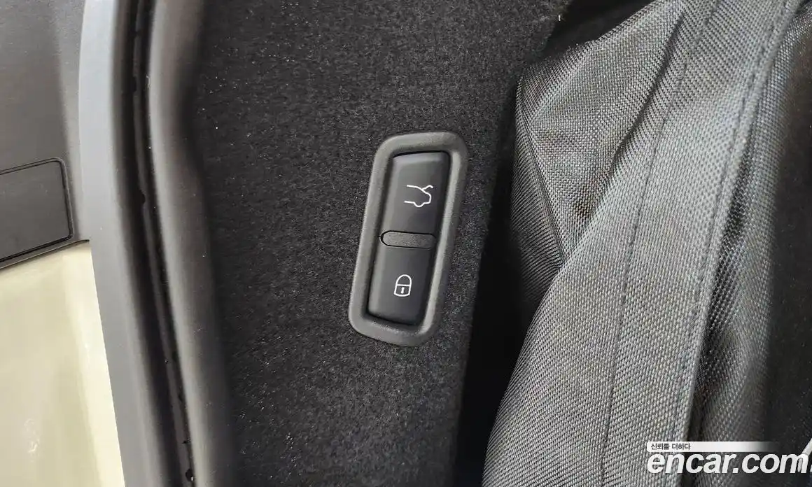 Maserati Levante 2020 3.8 гидро в Москве № 282756, фото 17