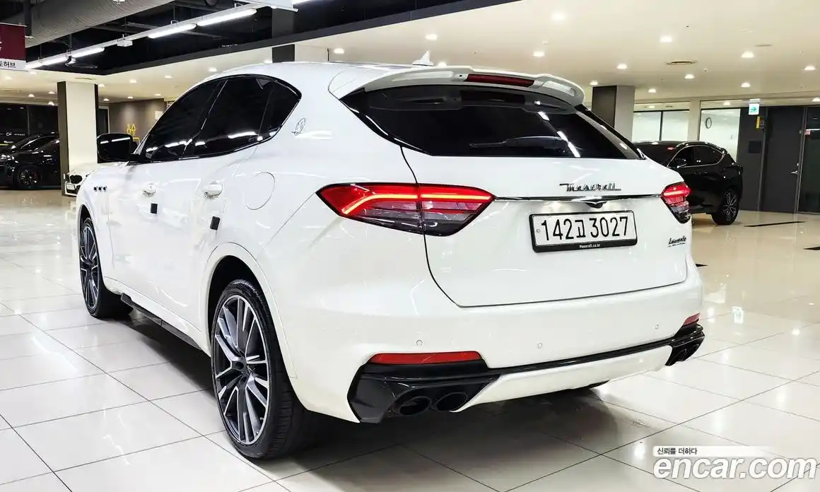 Maserati Levante 2020 3.8 гидро в Москве № 282756, фото 6