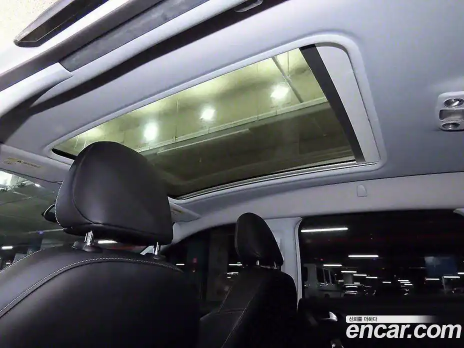 Peugeot 2008 2015 1.6 робот в Москве № 284558, фото 16