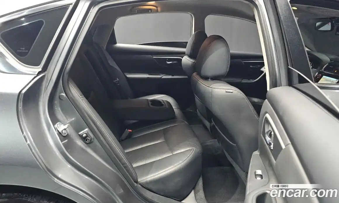 Nissan Altima 2018 2.5 гидро в Москве № 285042, фото 12