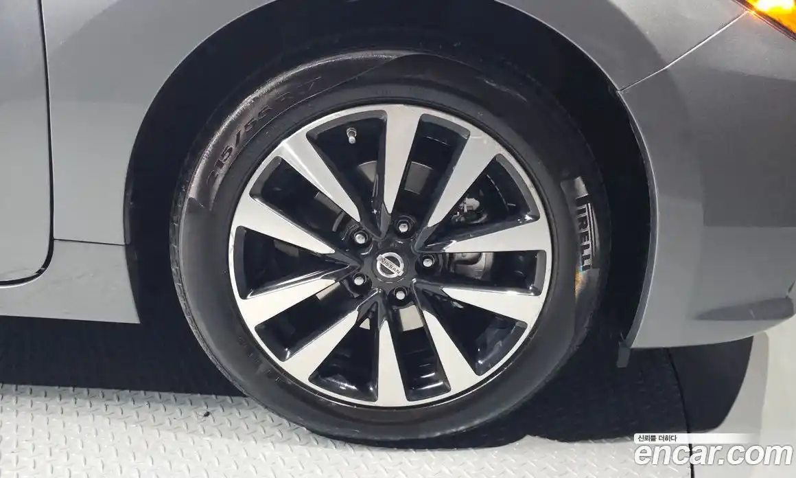 Nissan Altima 2018 2.5 гидро в Москве № 285042, фото 5