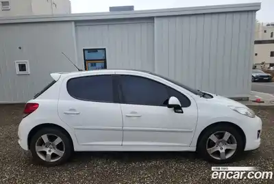 Peugeot 207 2011 1.6 гидро в Москве № 287998, миниатюра 4