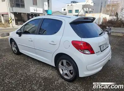 Peugeot 207 2011 1.6 гидро в Москве № 287998, миниатюра 5