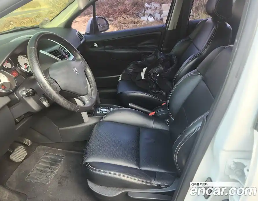 Peugeot 207 2011 1.6 гидро в Москве № 287998, фото 7