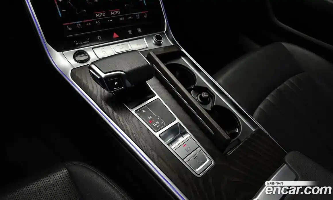 Audi A6 2022 2.0 гидро в Москве № 311974, фото 9