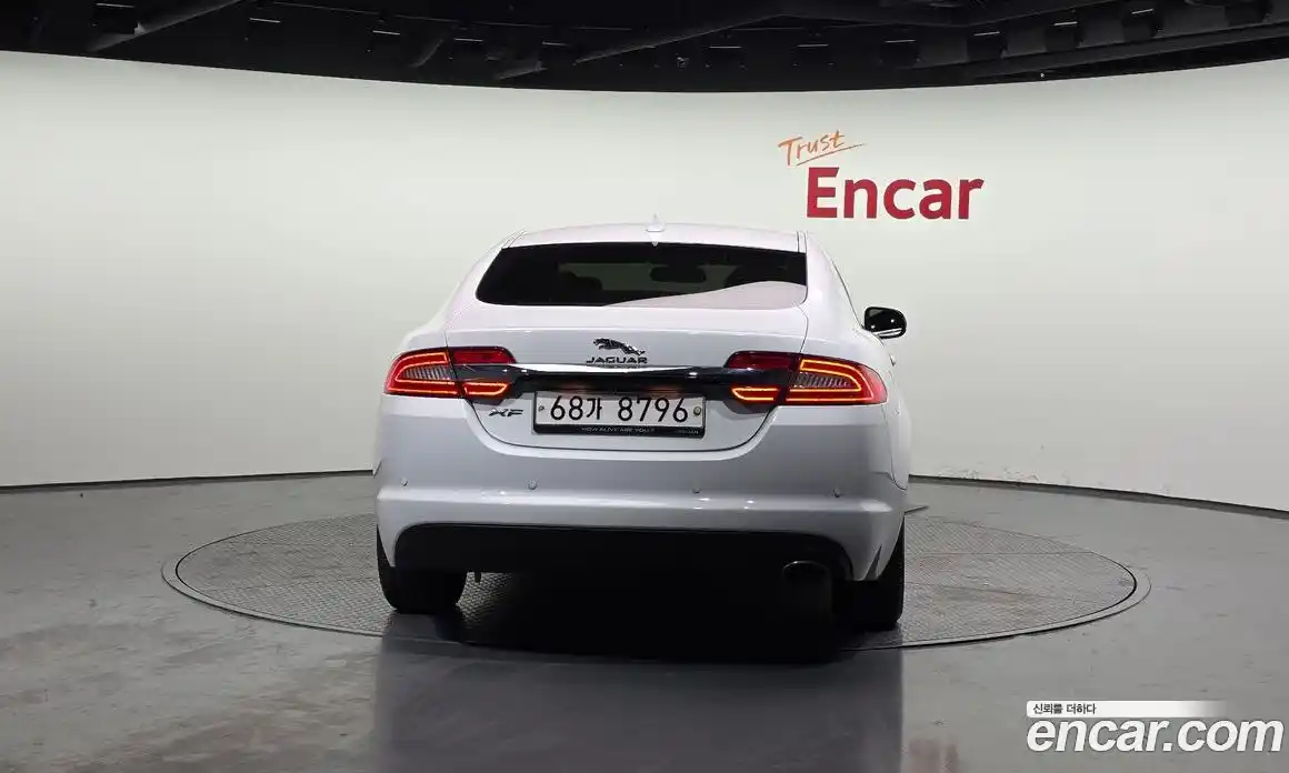 Jaguar XF 2015 2.2 гидро в Москве № 331530, фото 4