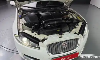 Jaguar XF 2015 2.2 гидро в Москве № 331530, миниатюра 6