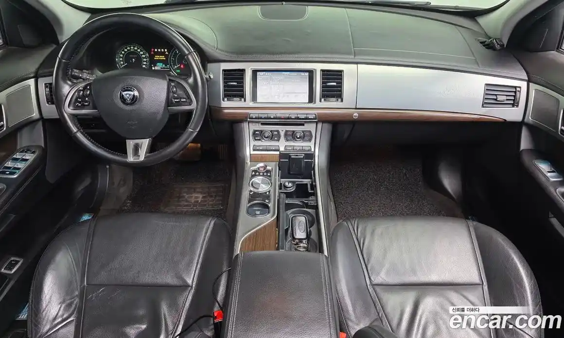 Jaguar XF 2015 2.2 гидро в Москве № 331530, фото 7