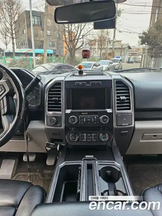 Ford F150 2015 5.0 гидро в Москве № 335419, фото 11
