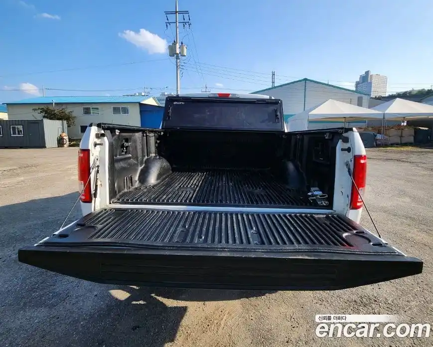 Ford F150 2015 5.0 гидро в Москве № 335419, фото 6